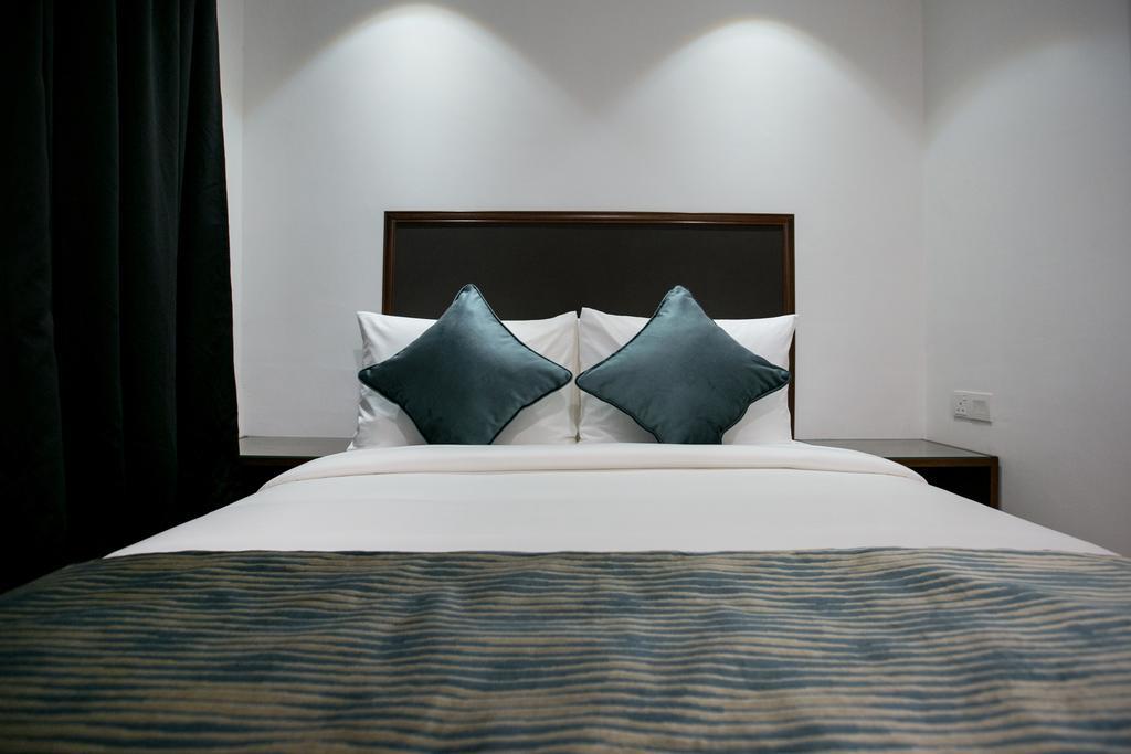 Belllo Hotel Jb Central Johor Bahru Zimmer foto